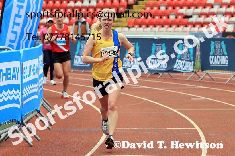 Gateshead Half Marathon, 2024 Gateshead Marathon, Half Marathon and 10k, Gateshead Stadium.  Photo: David T. Hewitson/Sports for All Pics